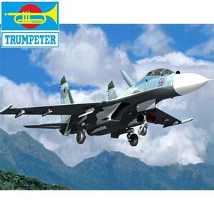 트럼페터 1/32 SU-27UB FLANKER C TRU02270